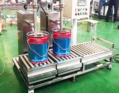 稱重式灌裝機(jī)